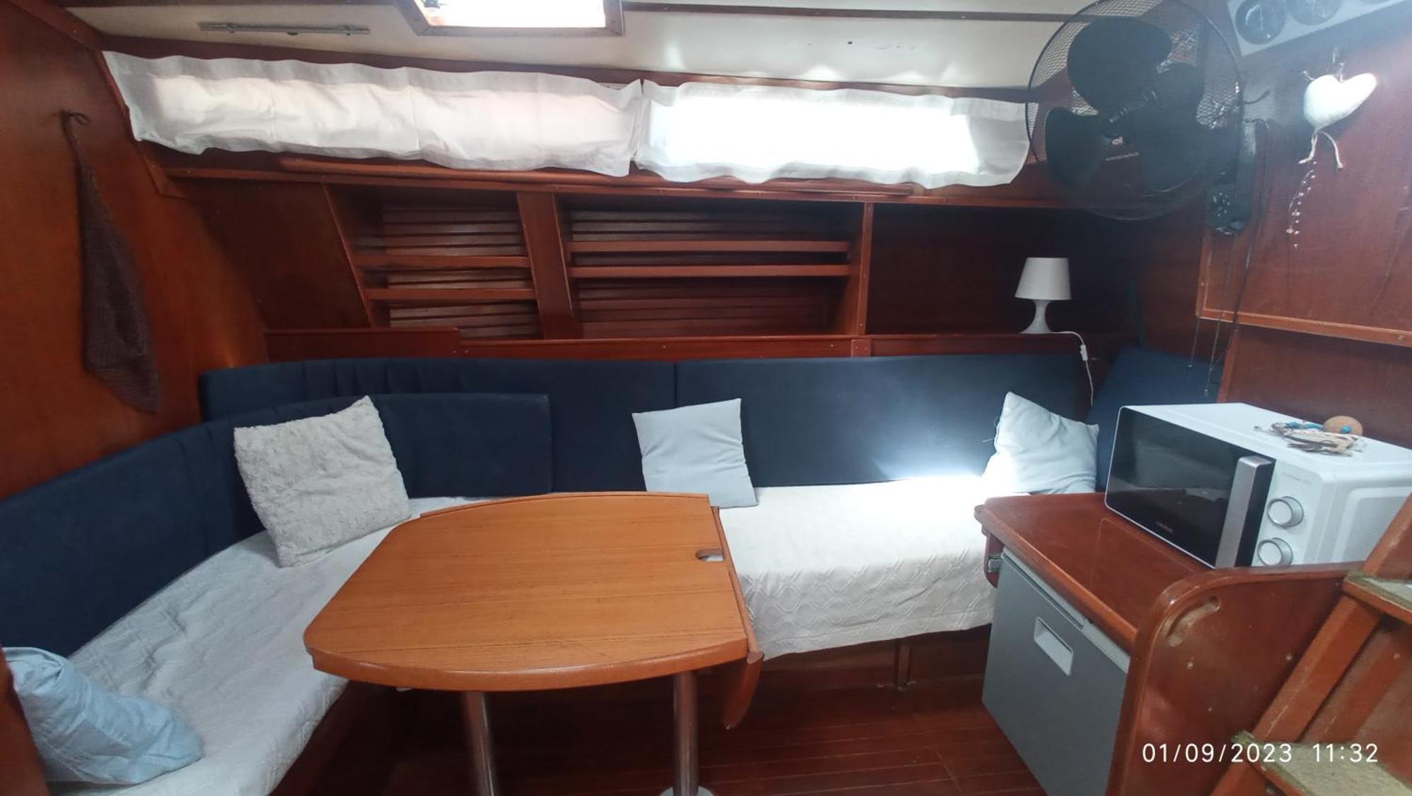 Best Barcelona Boat Experience Сан-Адріа-де-Бесос Екстер'єр фото