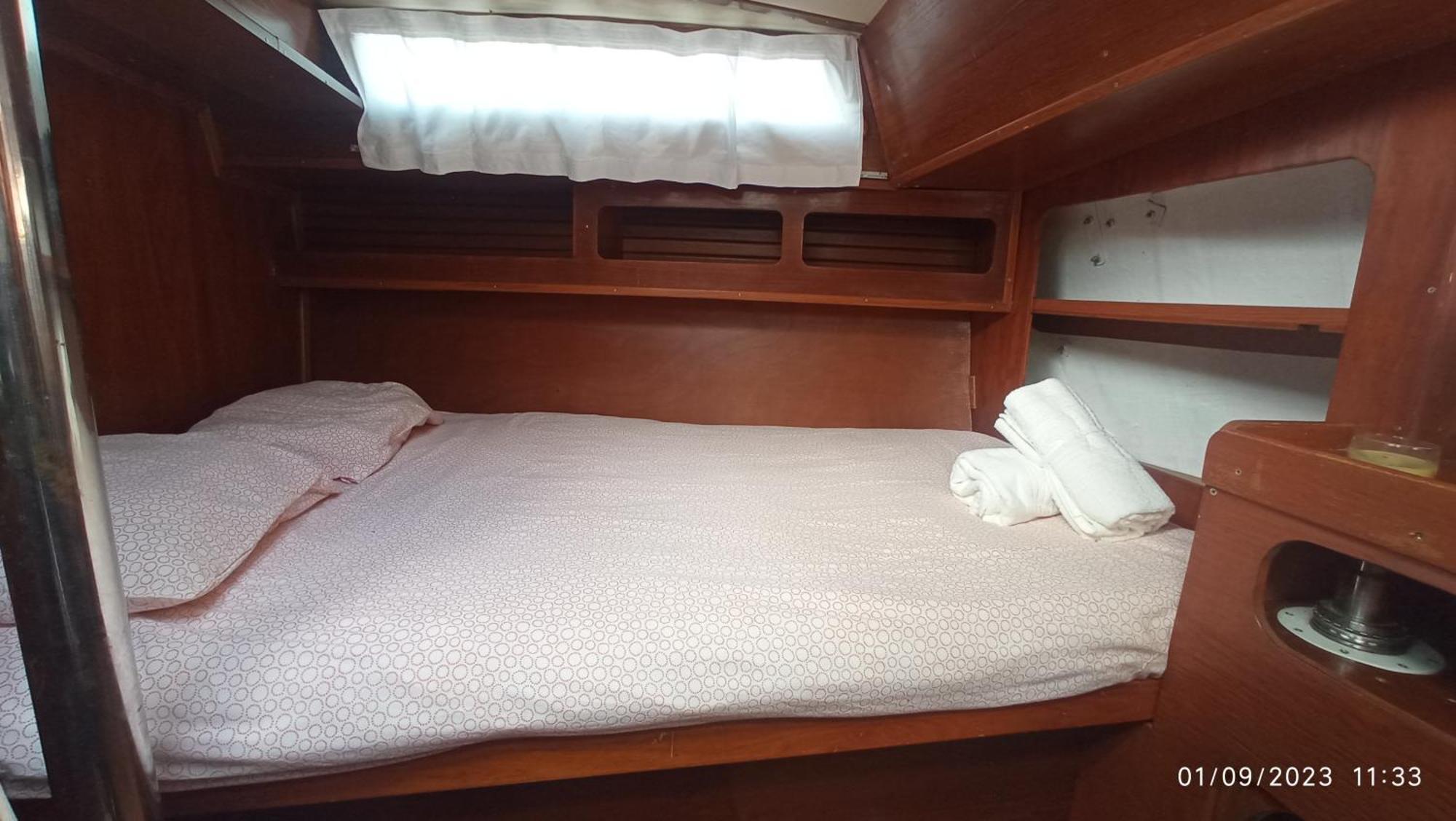Best Barcelona Boat Experience Сан-Адріа-де-Бесос Екстер'єр фото